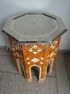 Кофейный стол с латунной столешницей Maroc Orange-24
